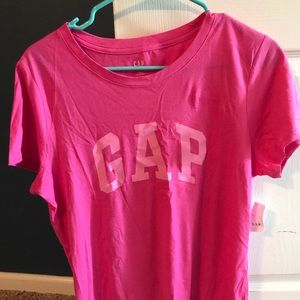 Short sleeve GAP tee shirt